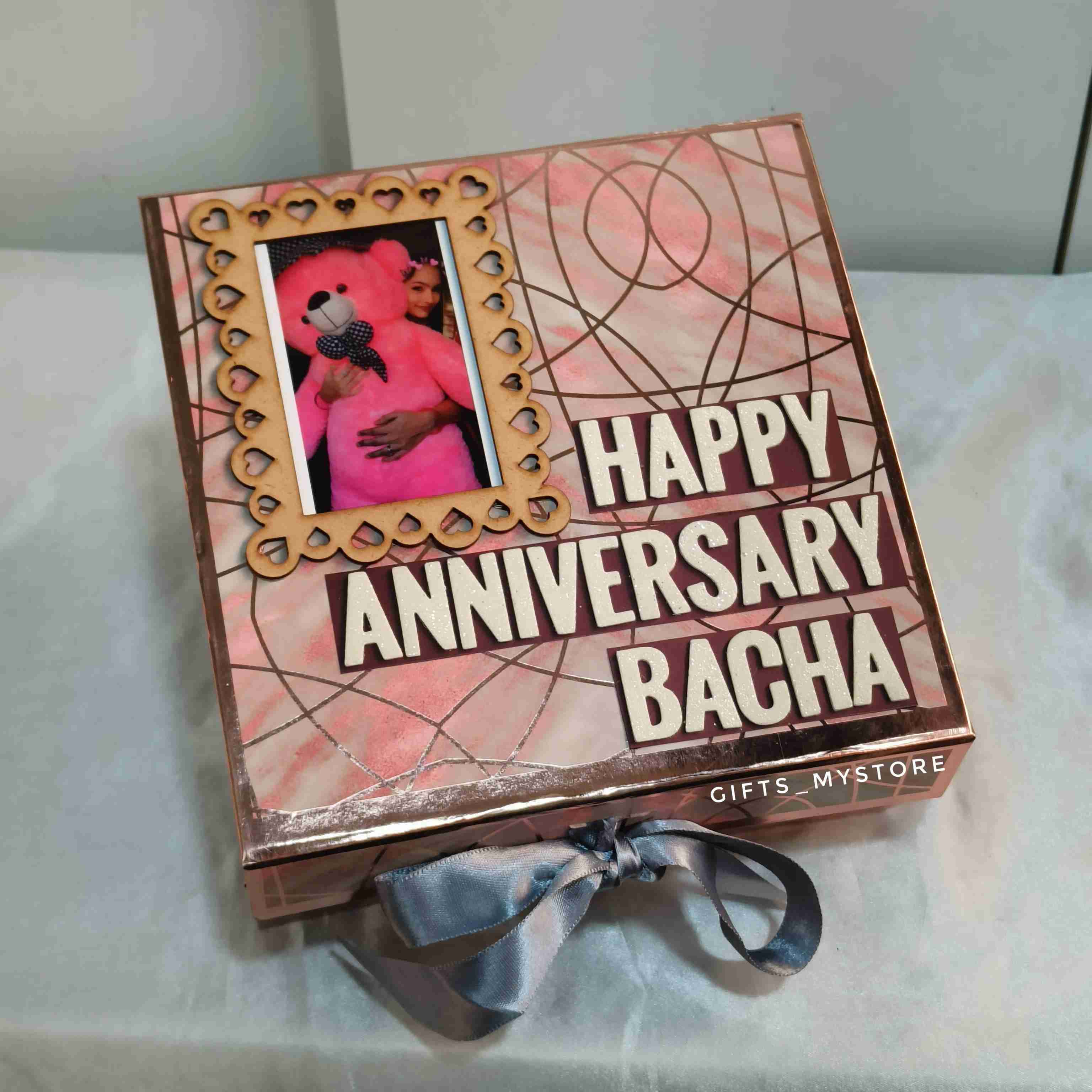 anniversary celebration curated gift hamper handmade product perfect for couples