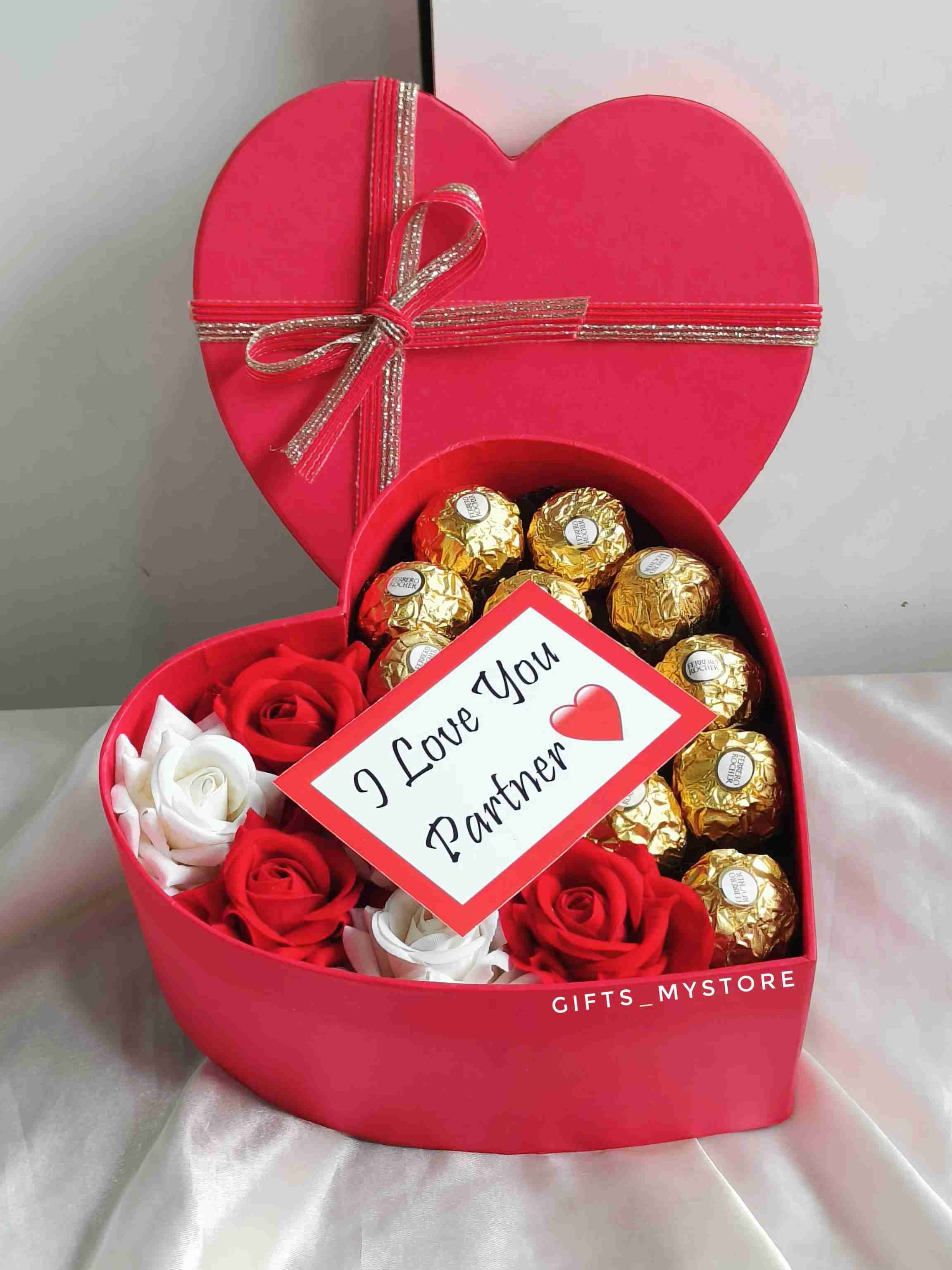 GiftsMyStore_HEART_FERRERO_BOX_3