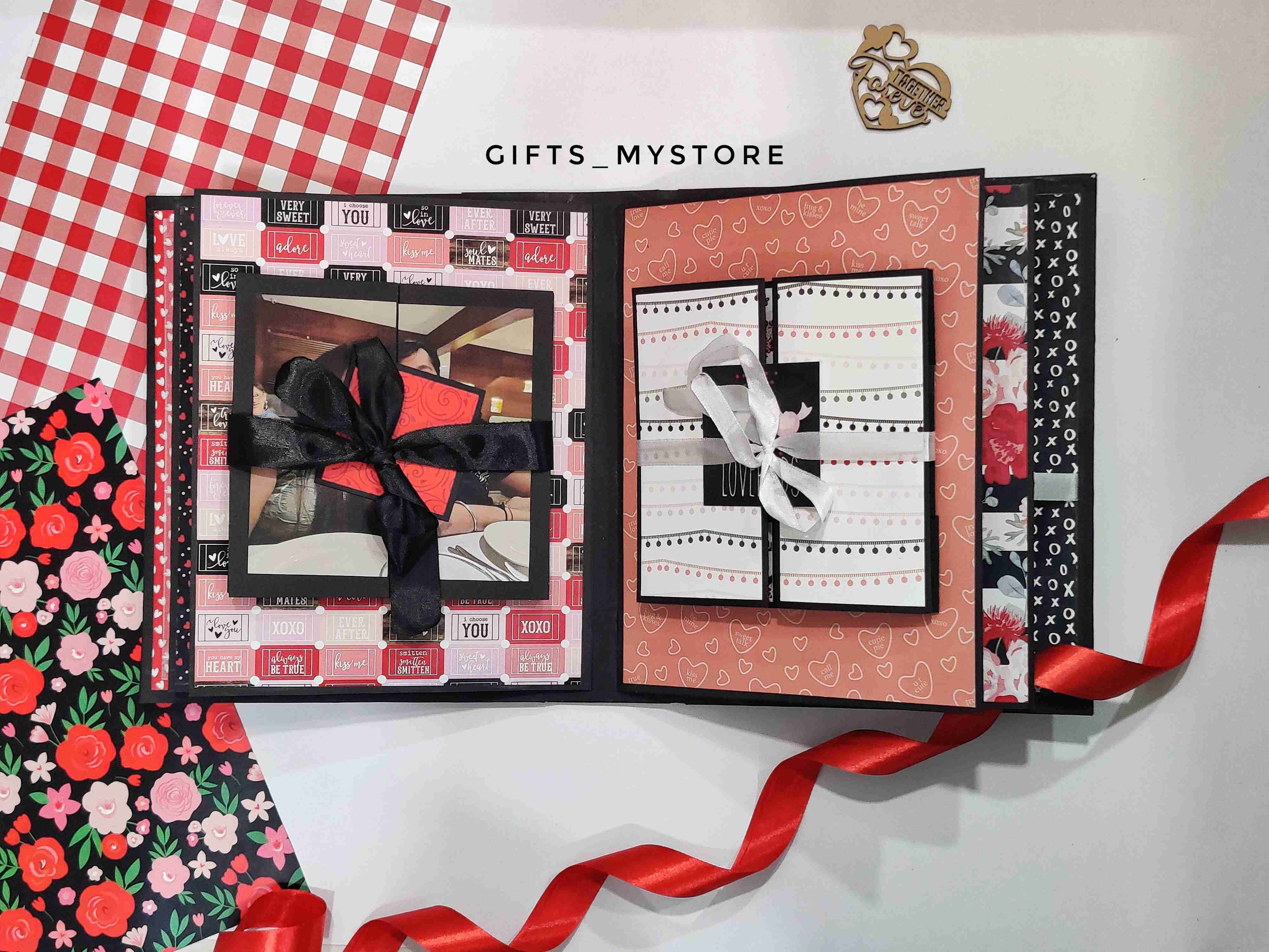 GiftsMyStore_MIGHTY_RED_THEME_MILESTONE_MEMORY_ALBUM_4