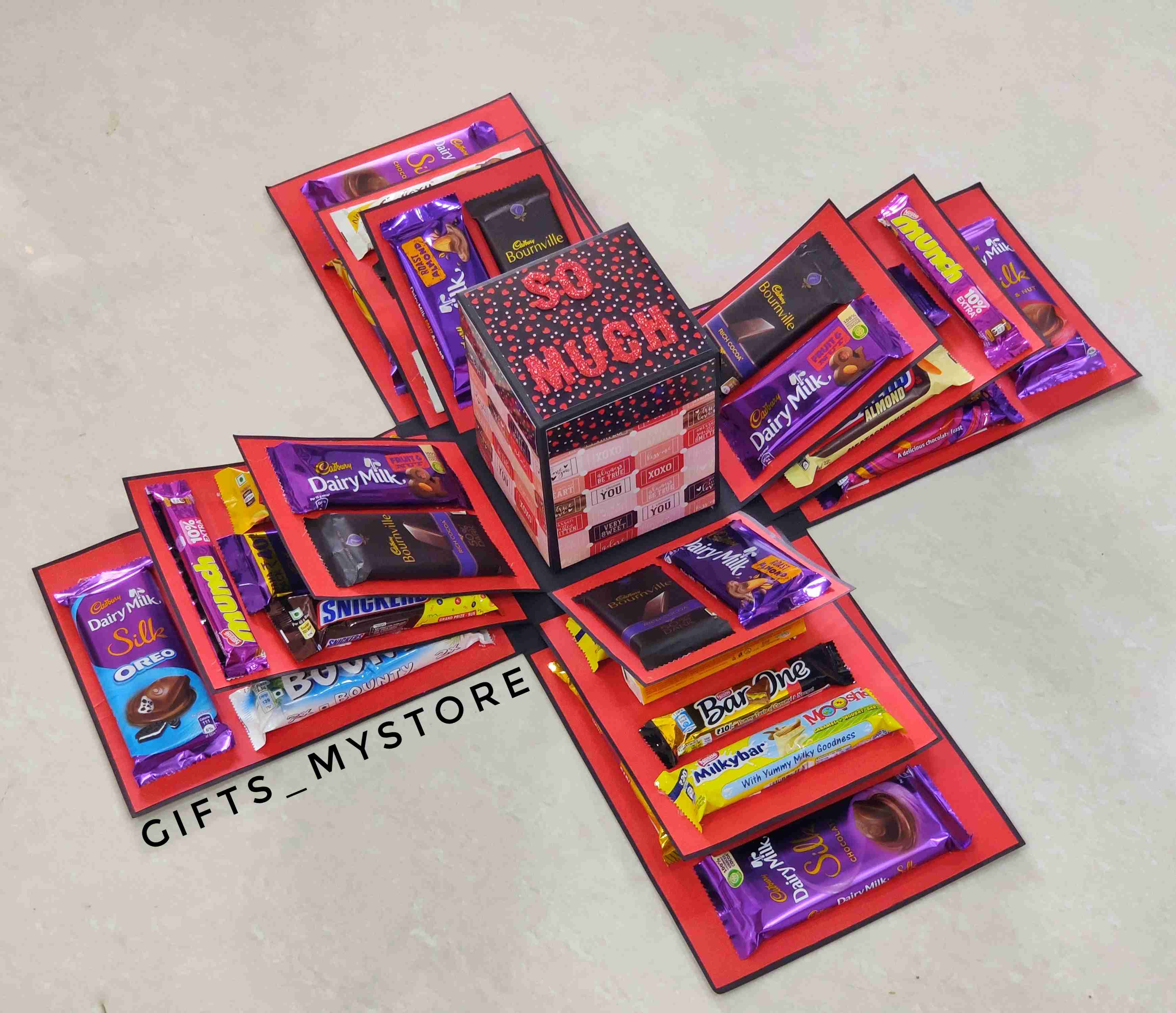 MIX CHOCOLATES 4 LAYERS CEB(SQUARE)_1_10_bygiftsmystore